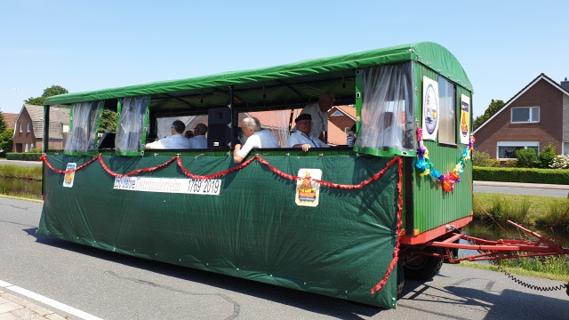 ../fotos/250-jahr-feier_ostrhauderfehn_2019/2019-06-23 13.40.41.jpg